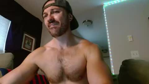 Snapshot of hbdude27 chatting on 10/20/25, 11:49 RinnDude35 online show from 10/20/25, 11:49