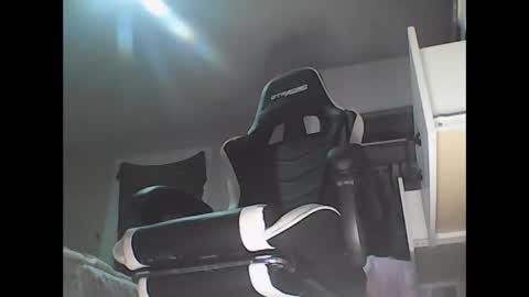 sexy ass wanting her coochie teased  boooooty ate  by bd online show from 04/03/26, 03:59