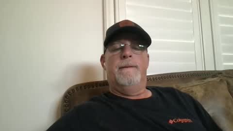 Snapshot of hdeuce22 chatting on 05/11/26, 06:16 Hdeuce22 online show from 05/11/26, 06:16