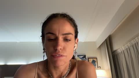 Hallie online show from 06/20/26, 04:26