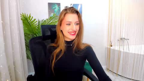 heartedlove_1 online show from 03/03/25, 12:05