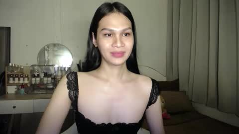 heather_bbyy online show from 11/08/25, 10:26