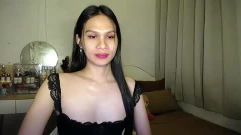 heather_bbyy online show from 11/20/25, 08:19