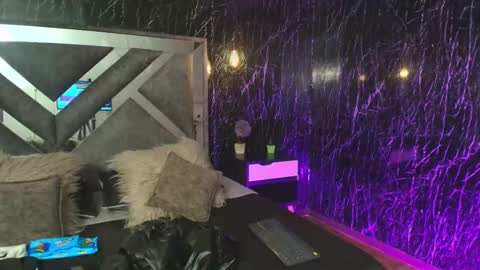 HEATHER  online show from 10/30/25, 08:09