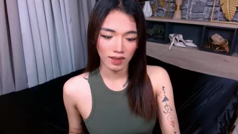 Snapshot of heather_winter chatting on 02/19/26, 07:43 HEATHER online show from 02/19/26, 07:43