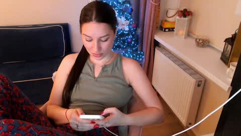 Heaven girl online show from 01/10/25, 05:24