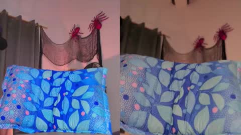 heaven_puertas online show from 10/25/25, 05:48