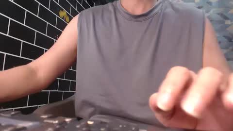 Snapshot of heaven_steven chatting on 09/17/25, 07:21 Steven online show from 09/17/25, 07:21