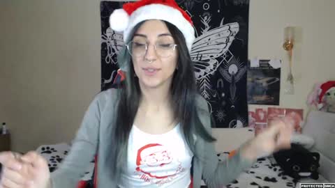 Diana online show from 12/26/24, 12:25