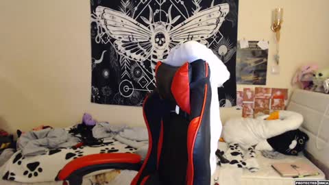 Diana online show from 02/26/25, 12:38