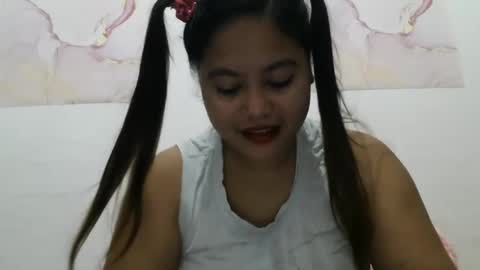 heavenlyeyes69 online show from 12/19/24, 11:35