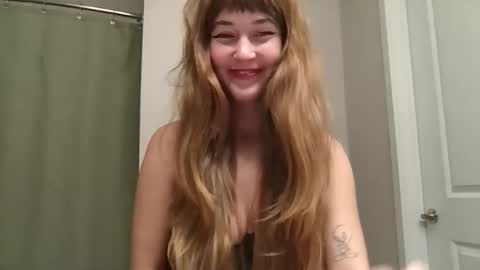 heavenlysiren online show from 10/30/25, 12:12