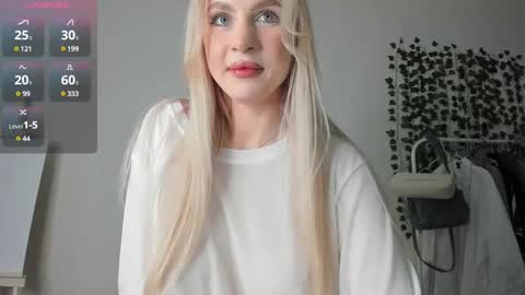 Akemi instinthemoodforlooove online show from 12/10/24, 12:28