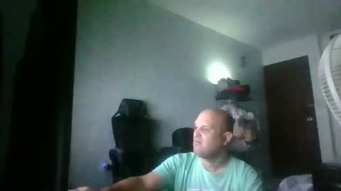 Heavy Rebell online show from 05/26/26, 04:41