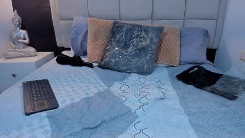 Keira Hecate online show from 01/11/25, 07:16