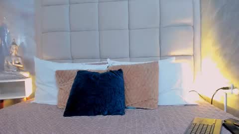 Keira Hecate online show from 09/24/25, 08:01