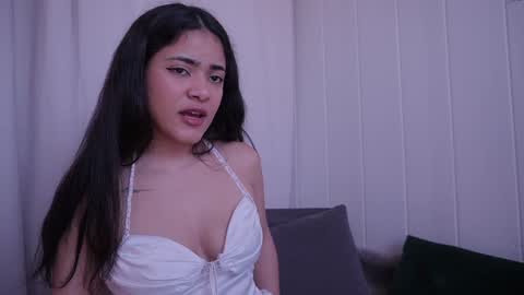 hecate333 online show from 12/19/24, 03:52