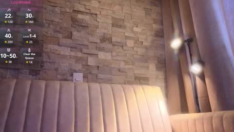 Hecate  online show from 09/13/25, 09:36