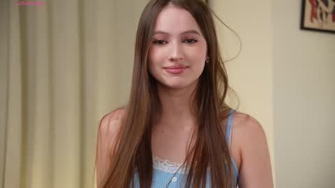 Snapshot of hecola chatting on 02/07/26, 12:31 Nika next stream 200pm GMT online show from 02/07/26, 12:31