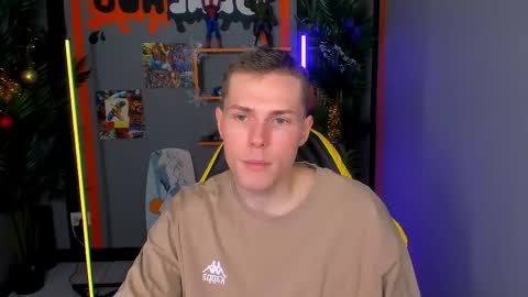 Hector online show from 12/23/25, 07:28