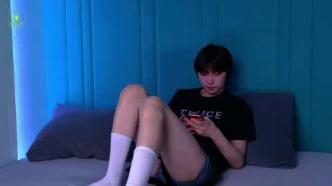 HEEJIN online show from 04/10/26, 08:13