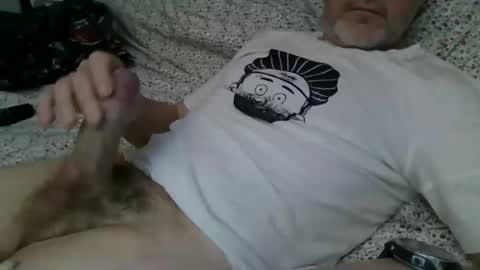 Snapshot of hefo99 chatting on 01/14/26, 06:24 hefo99 online show from 01/14/26, 06:24