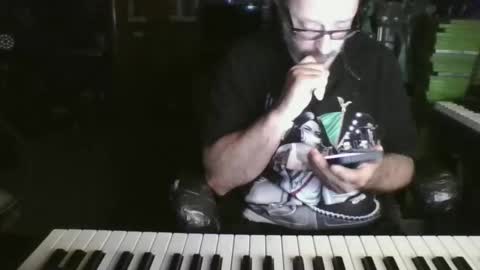 Snapshot of heguy46 chatting on 05/18/26, 06:19 heguy46 online show from 05/18/26, 06:19