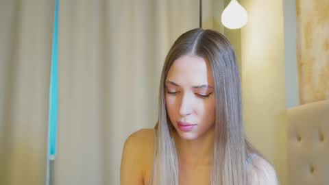Heida online show from 05/29/26, 07:17