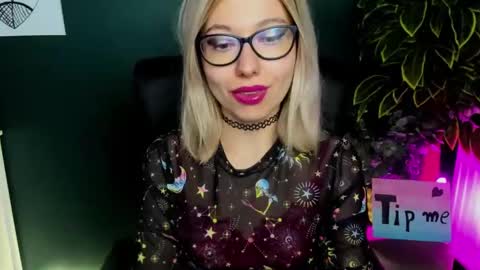 Heidi online show from 02/17/25, 10:18