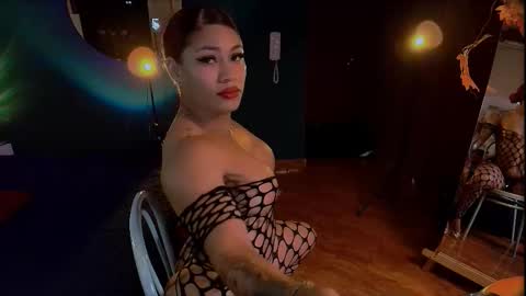 Heidi  online show from 10/23/25, 02:55