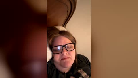 Snapshot of heidimackey2 chatting on 05/30/26, 03:03 heidimackey2 online show from 05/30/26, 03:03