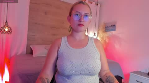 ANTARA REY online show from 04/07/26, 07:03