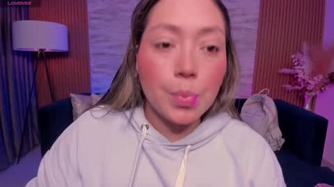 Heidy online show from 11/05/25, 03:17