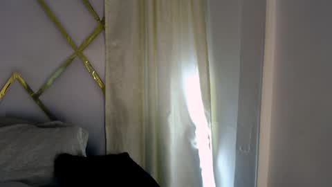 Snapshot of heidy_wells chatting on 02/03/25, 11:53 Heidy online show from 02/03/25, 11:53