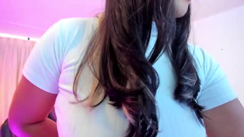              online show from 02/11/25, 06:22