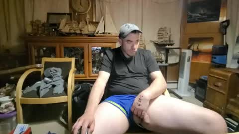 xxScubaStevexx online show from 04/18/26, 05:00