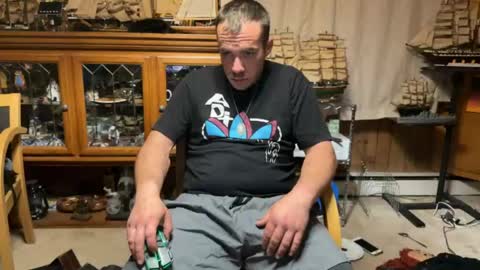 xxScubaStevexx online show from 05/10/26, 01:11