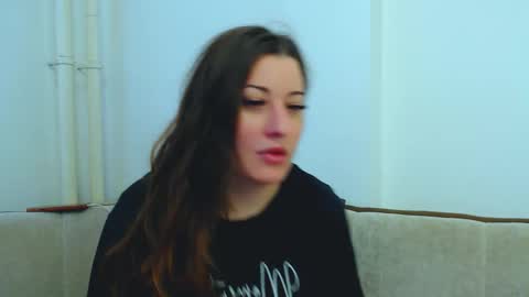 helen_adams_ online show from 03/10/25, 06:27