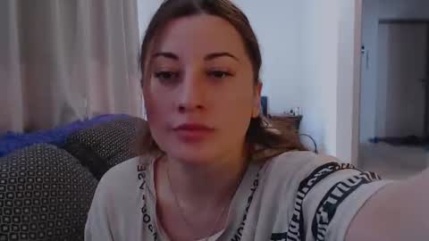 helen_adams_ online show from 07/13/26, 06:05