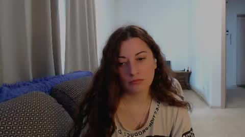 helen_adams_ online show from 07/14/26, 10:21