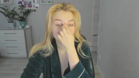 Helen sven online show from 01/06/26, 06:50