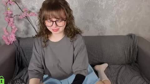 Helen Carson online show from 05/04/26, 01:01