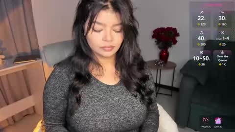 helen_miller online show from 02/18/25, 11:52