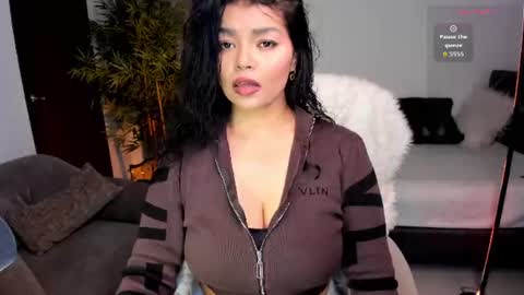 helen_miller online show from 06/14/26, 06:04