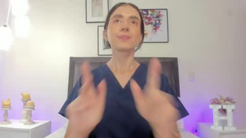 Helen  online show from 06/05/26, 12:55