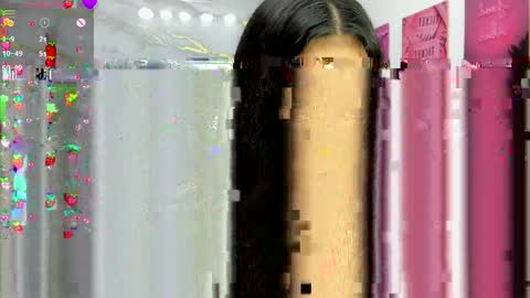 Snapshot of helen_russoo chatting on 04/24/26, 07:05 Helen online show from 04/24/26, 07:05