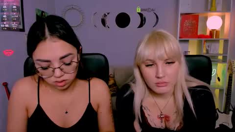 helen_shineee online show from 01/13/26, 10:09