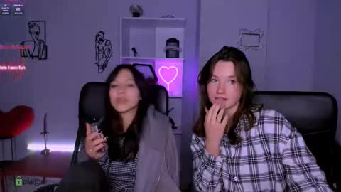 helen_shineee online show from 01/13/26, 10:15