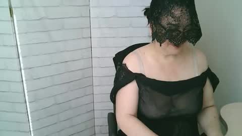 Helen online show from 04/07/26, 06:03