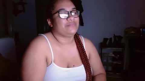 Helena online show from 02/18/25, 03:53